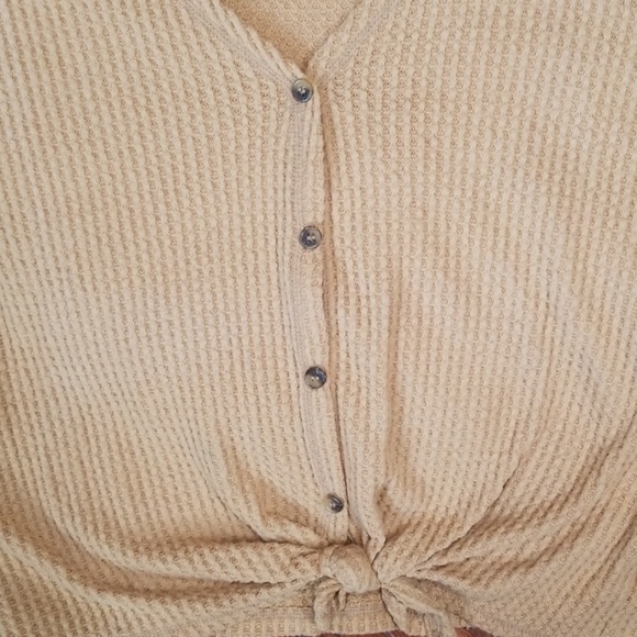 American Eagle Outfitters Top - Picture 3 of 8